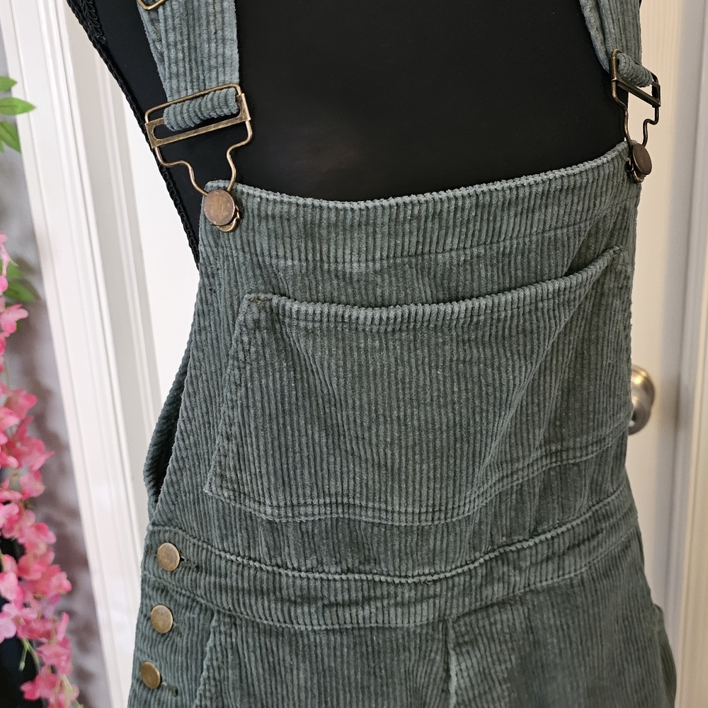Princess Polly XX Green Corduroy Overalls